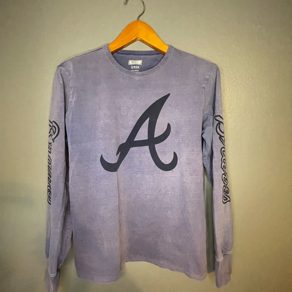 Atlanta Braves Long Sleeve T-Shirt